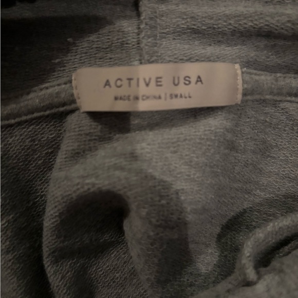 Active USA Grey Hoodie - Picture 4 of 4